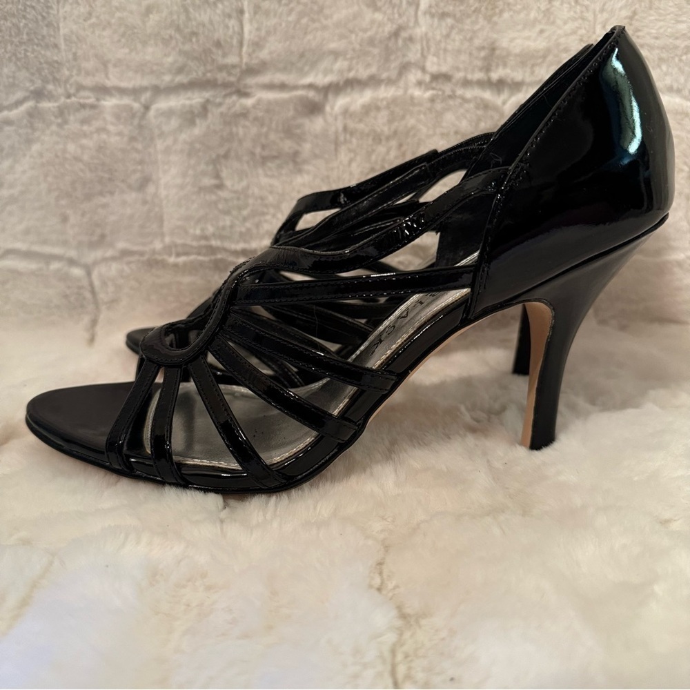 White House Black Market Black Strappy Heels Size 7.5 NEW 4 inch Heel - Picture 5 of 12